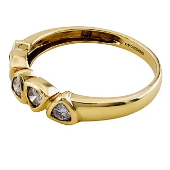 9ct gold Cubic Zirconia 5 stone Ring size N